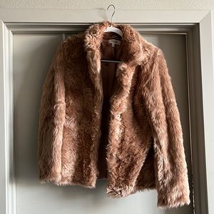 Dusty Rose Coat. Size: Small. Fits a little oversized. Condition is lightly worn